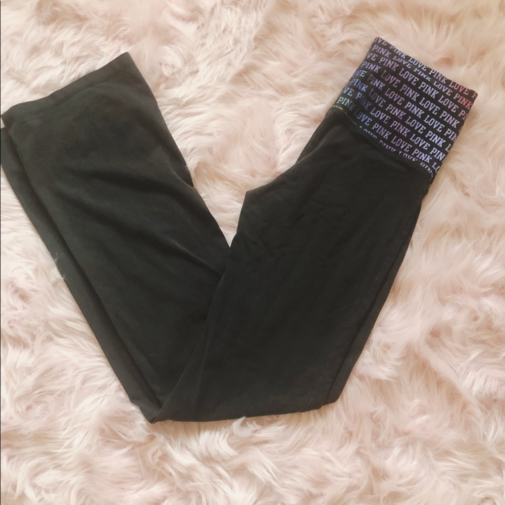 Victoria’s Secret yoga pants